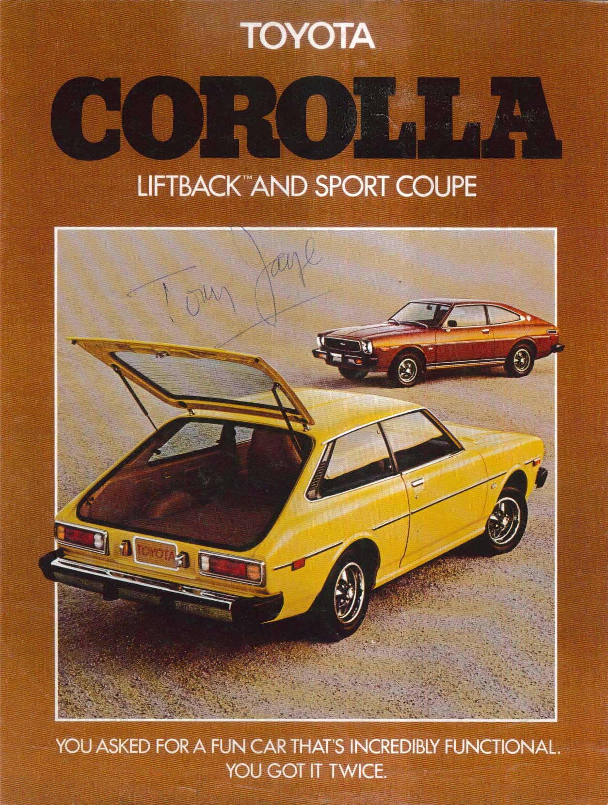 1976 Toyota Corolla Liftback & Sport Coupe sales brochure folder