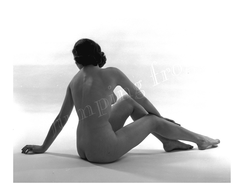 Carol rear view seated left hand out studio nude 8x10 1950s