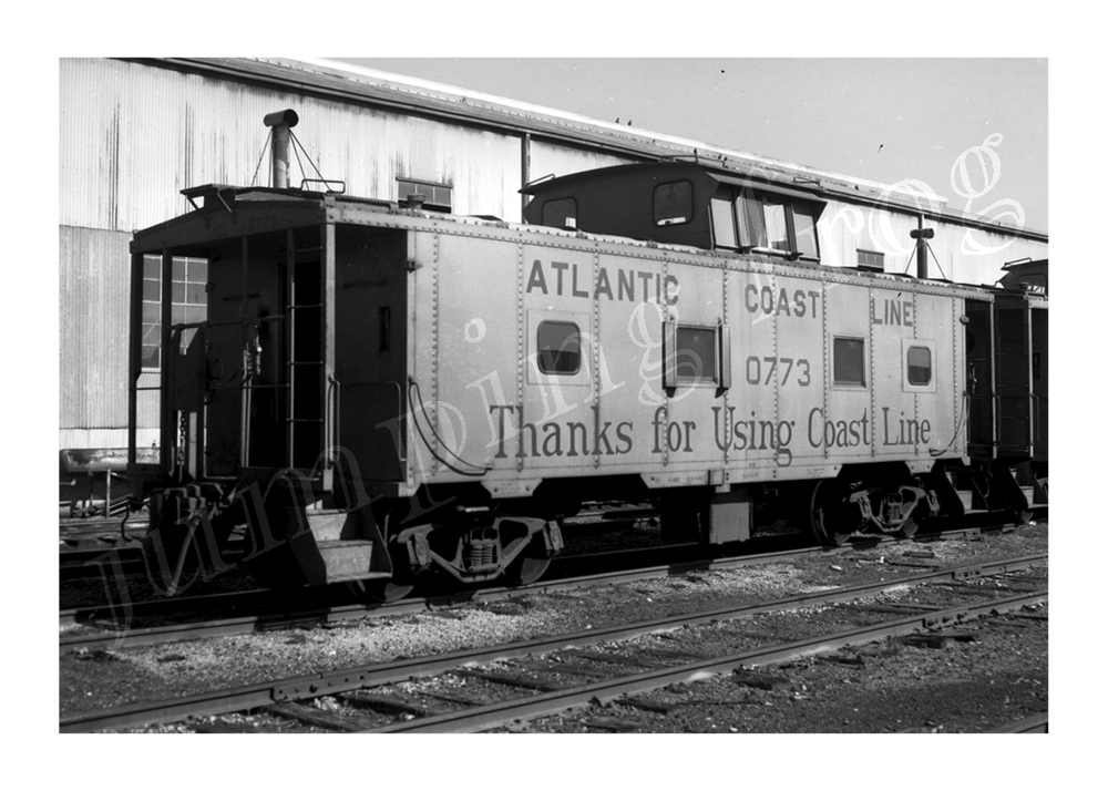 Atlantic Coast Line caboose 0773 5x7" photo ca 1960s