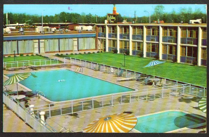 Pool Holiday Inn Hopewell Chester Va Postcard 1973