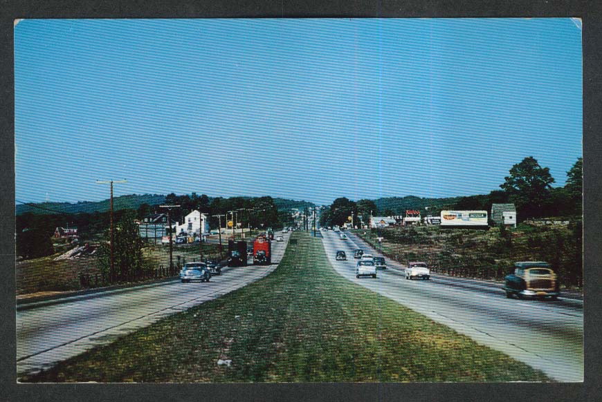 Berlin Turnpike CT postcard 1950s