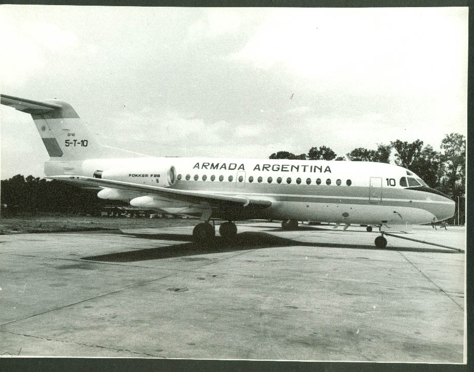 Argentina Ecuadrilla Aeronaval Armada Fokker F 28 5 T 10 parked