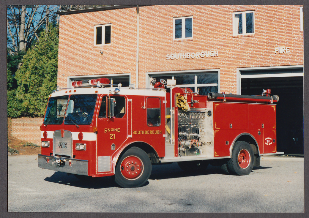 Southborough MA FD FMC Pumper Engine #21 fire truck photo