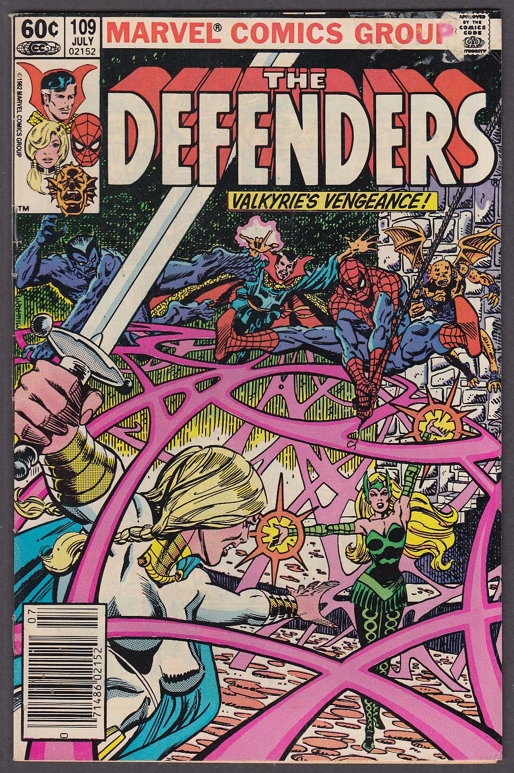 The DEFENDERS #109 Marvel comic book 7 1982