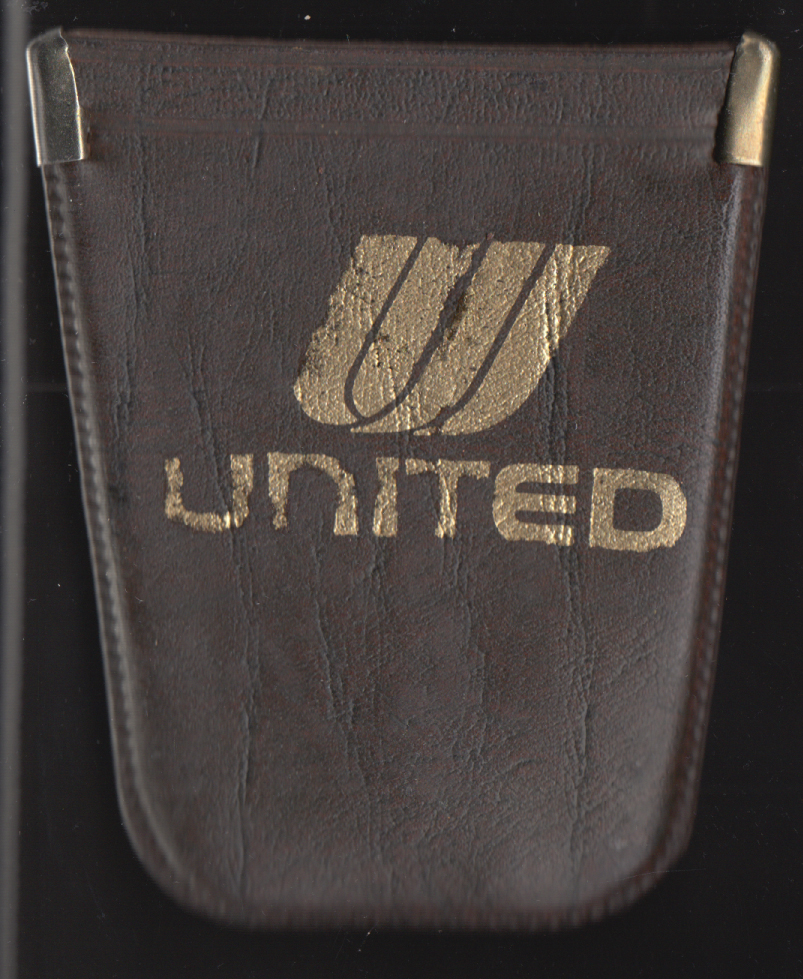 United Airlines pocket key ring pouch 1970s-80s airline collectible