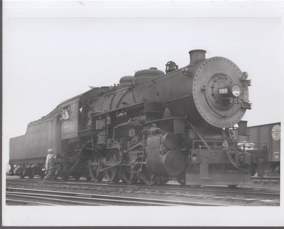 Western Maryland RR 2-8-0 #750 steam locomotive photo Hagerstown MD 1948