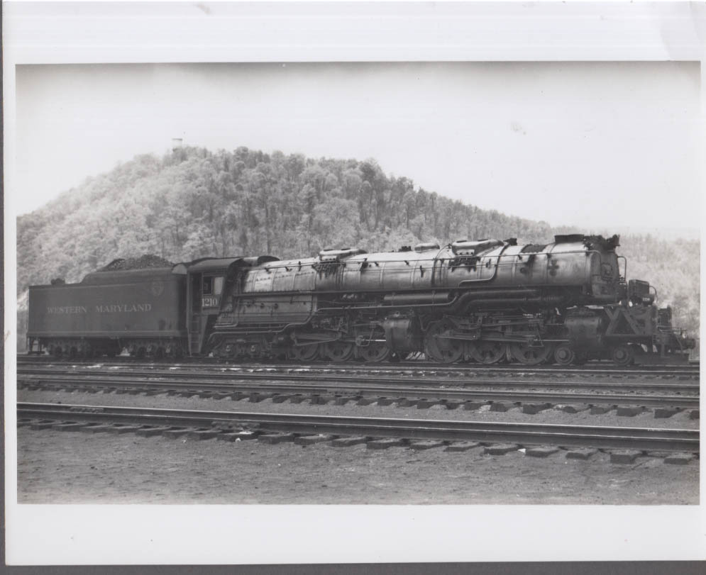 Western Maryland RR 4-6-6-4 #1210 steam locomotive photo Cumberland MD 1950