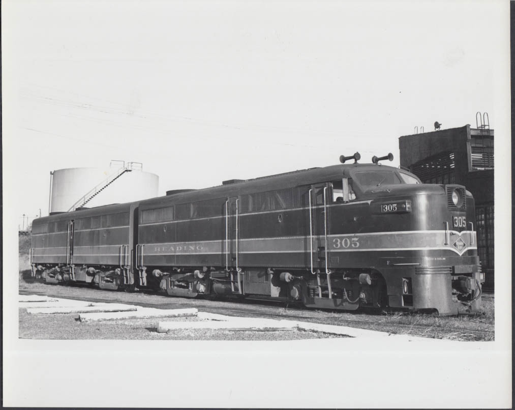 Reading RR Alco FA-1 diesel locomotive A-B photo