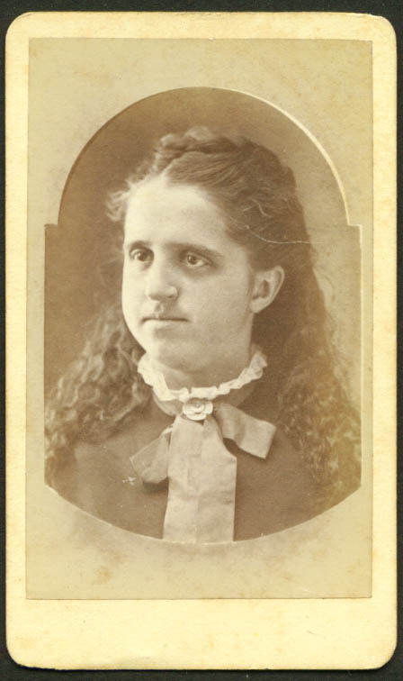 Round Cheeked Young Woman CDV Beals Minneapolis MN