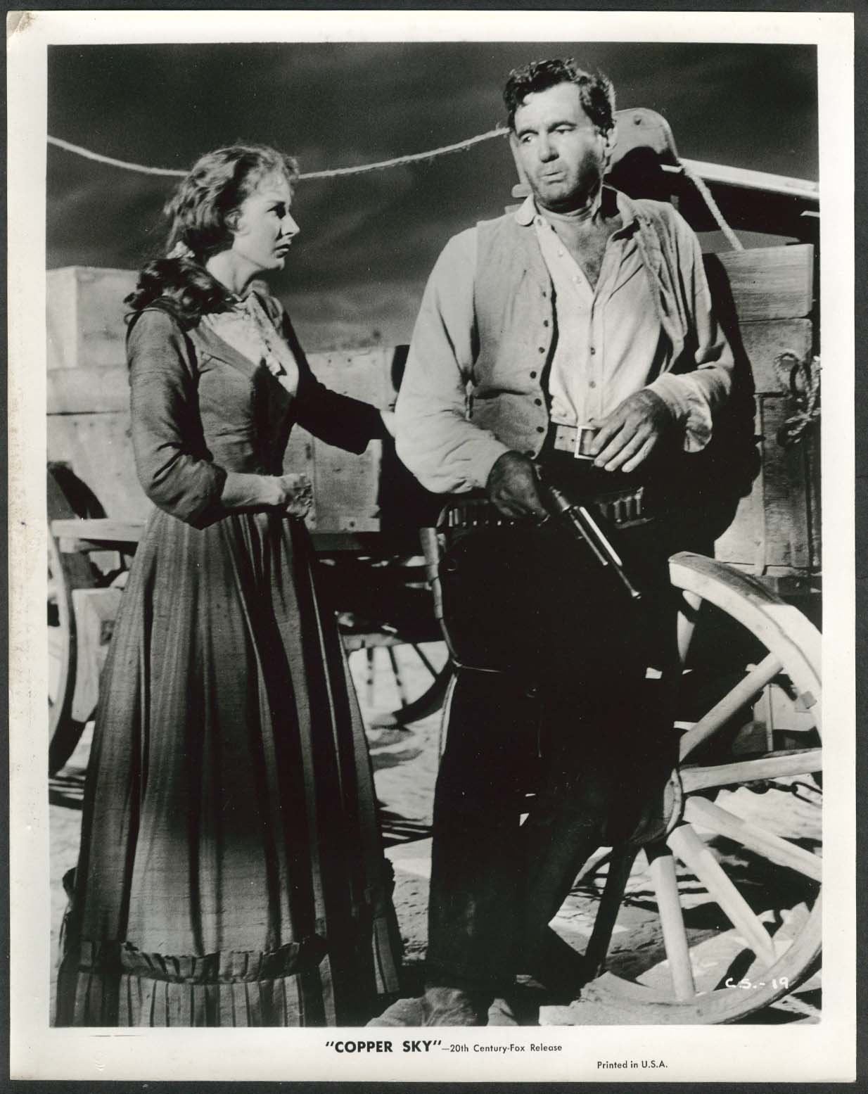 Coleen Gray Jeff Morrow Copper Sky 8x10 photograph 1957