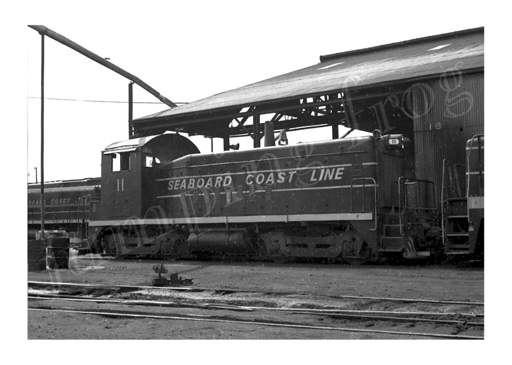 Seaboard Coast Line Railroad diesel locomotive #11 5x7