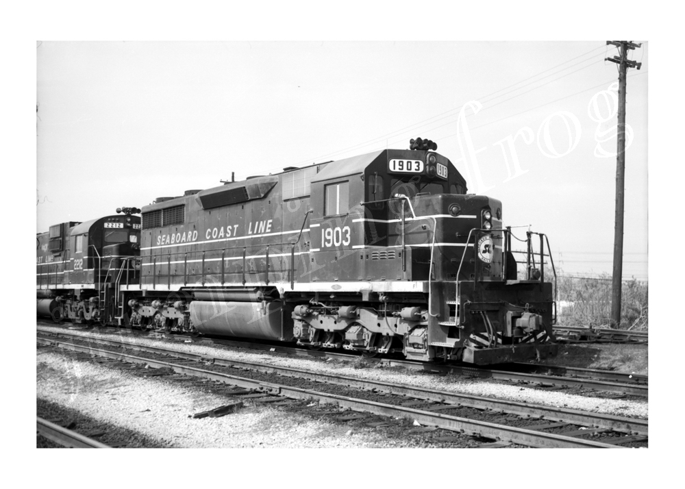 Seaboard Coast Line Railroad diesel locomotive #1903 5x7