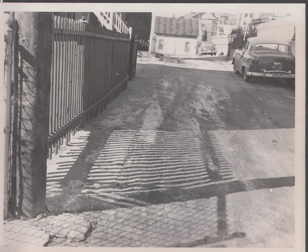 55 French Street Waterbury CT police photograph 2/3 1960 1953 Chevrolet