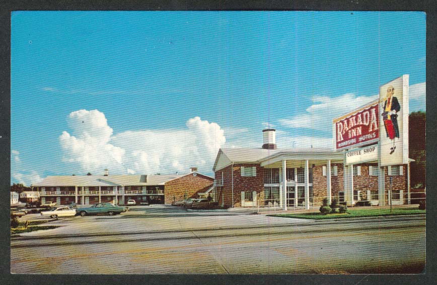 Ramada Inn Motel 601 East Memorial Blvd Lakeland FL postcard 1960s