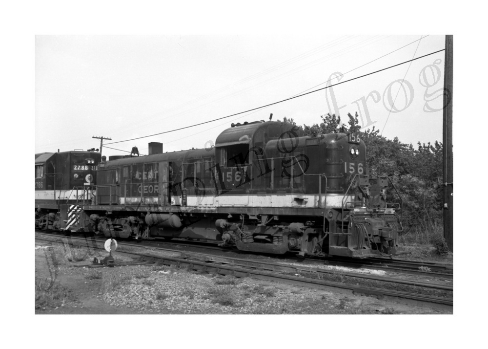 Central of Georgia Railroad diesel locomotive #156 5x7 photo