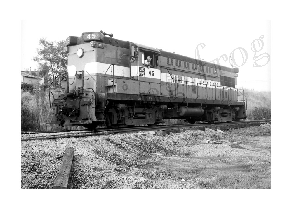 United States US Pipe diesel locomotive #45 5x7